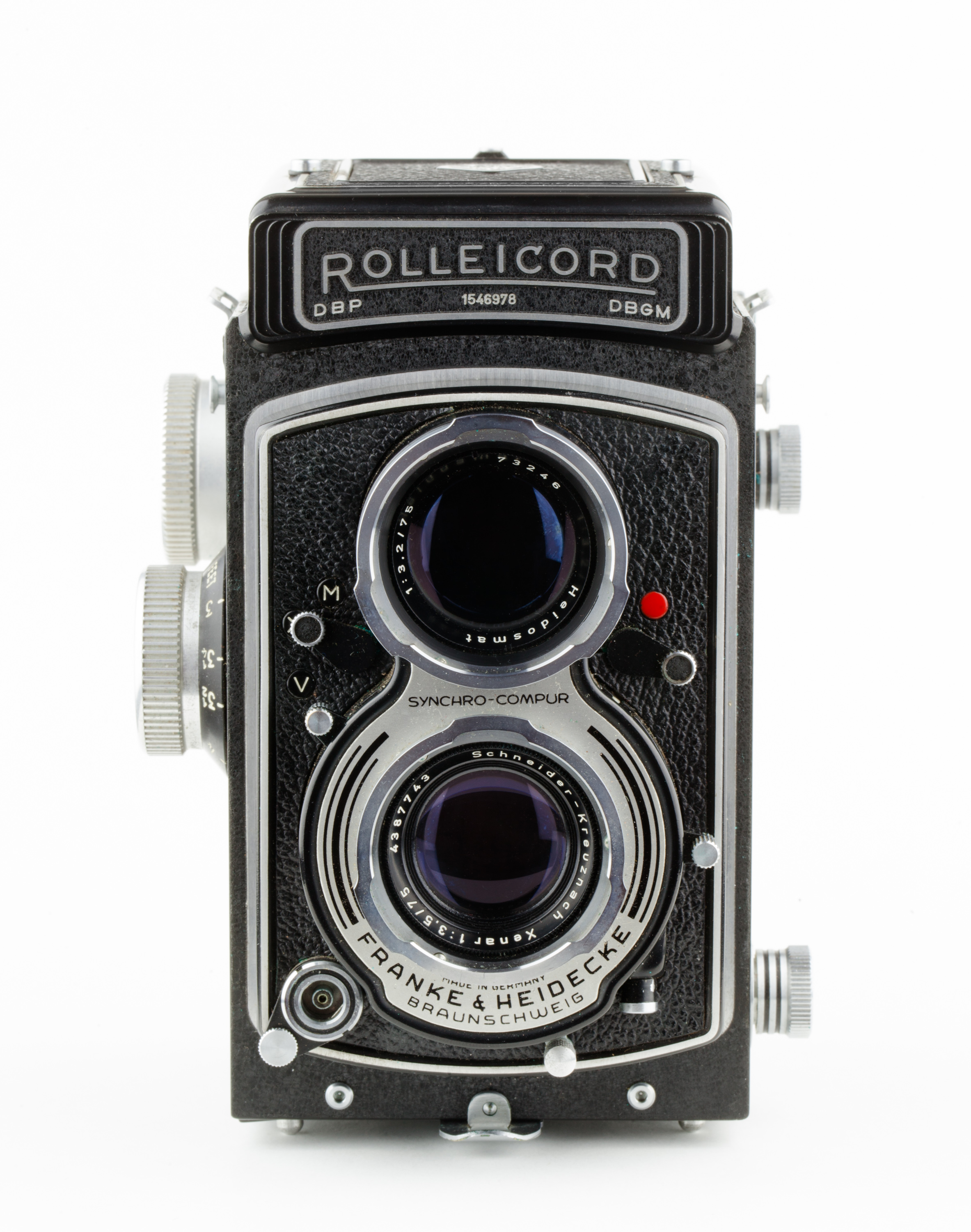 Rolleicord V TLR camera